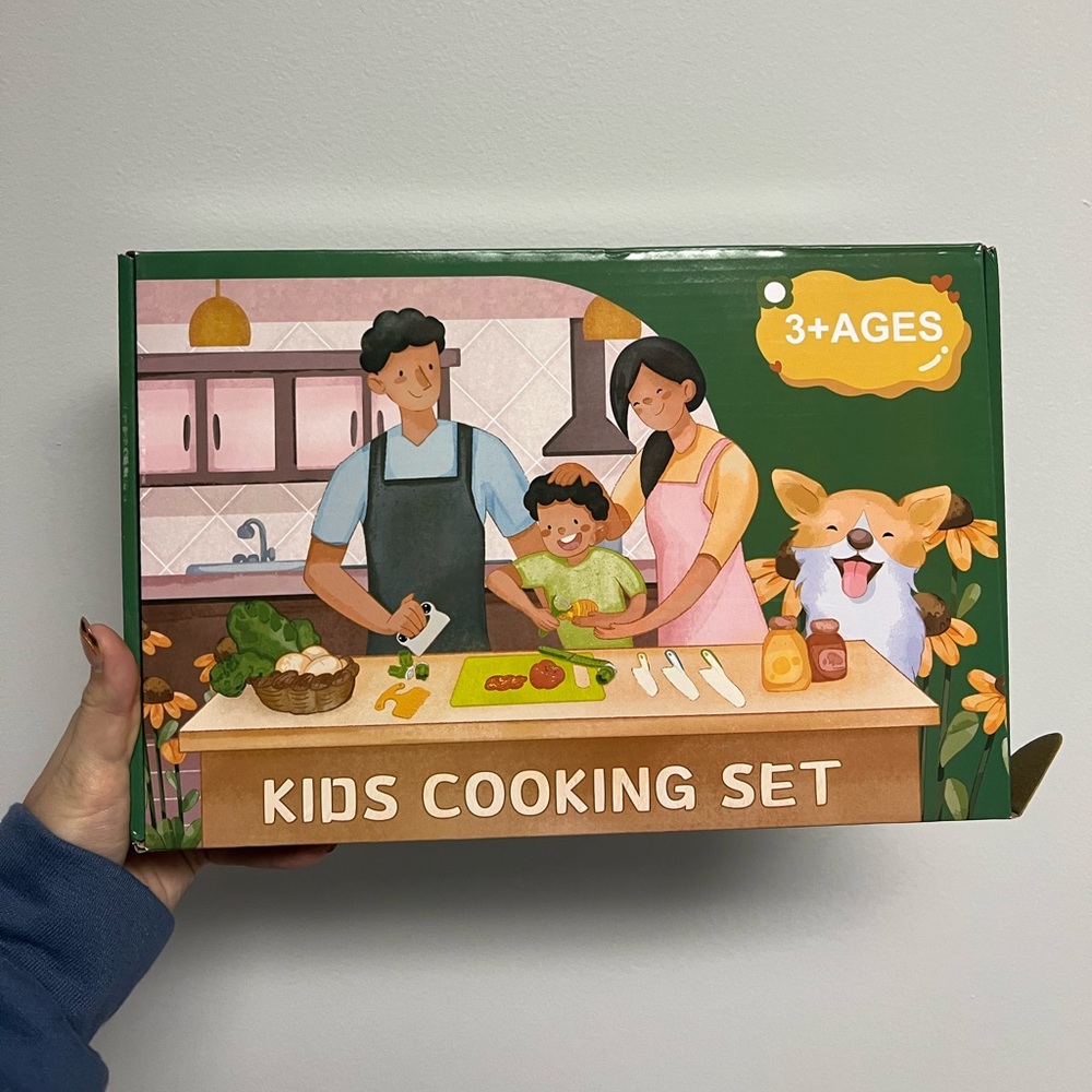 Kids Cooking Set 17 Pieces, Montessori Kitchen Toys, Knife Set